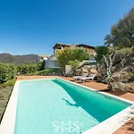 Emilia Villa
